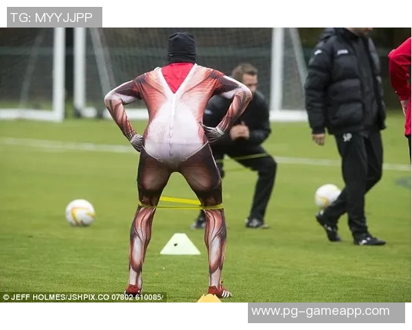 中超赛场惊现冷门多特蒙德逆转马竞乌龙球引发全场轰动 中超赛场惊现冷门多特蒙德逆转马竞乌龙球引发全场轰动