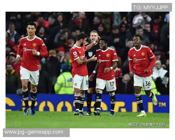 曼联逆袭本菲卡3-0胜利成欧冠历史冷门瞬间引发全场狂欢