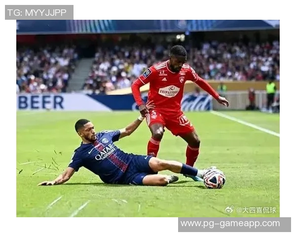 德甲精彩对决AC米兰逆转巴黎圣日耳曼帽子戏法引爆全场激情