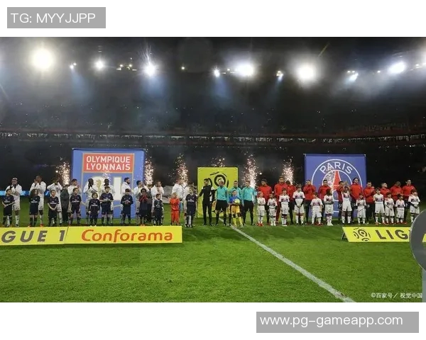 意甲惊天冷门AC米兰狂胜巴黎圣日耳曼5-0帽子戏法引发全场欢呼