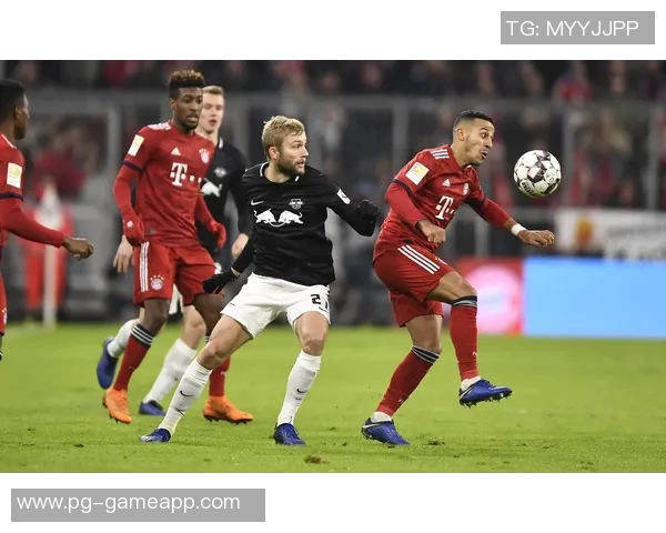 足总杯精彩对决拜仁逆转莱比锡全场沸腾的瞬间解析 足总杯精彩对决拜仁逆转莱比锡全场沸腾的瞬间解析