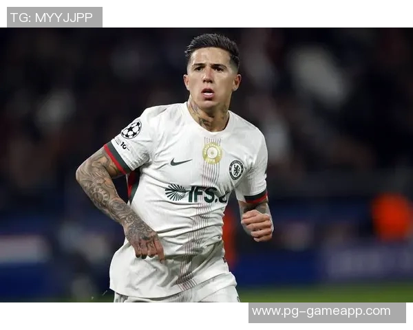 巴黎圣日耳曼逆转切尔西精彩补时进球引发全场狂欢分析