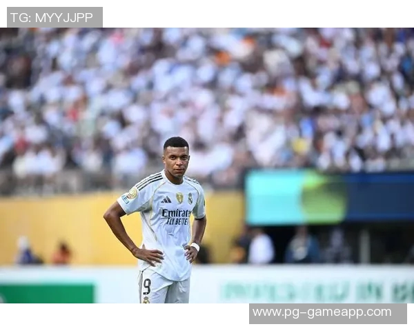 世界杯冷门时刻皇马与巴黎圣日耳曼战成平局引发全场震惊